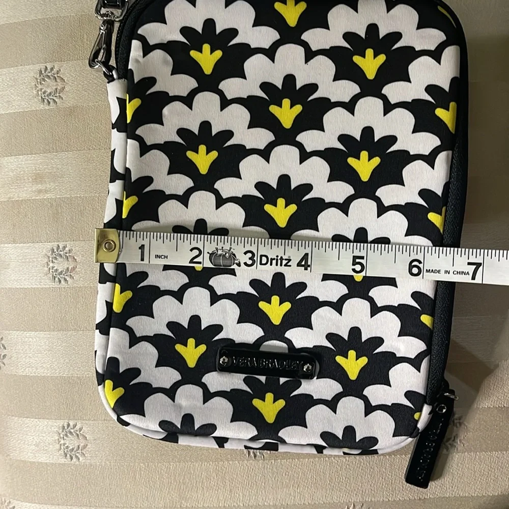 Vera Bradley Padded Small Tablet Holder Etc NWOT